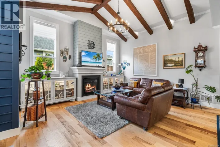 233 Vermont Dr, Campbell River