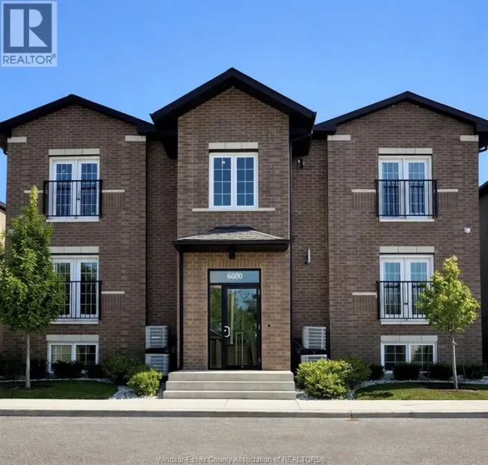 233 WATSON AVENUE Unit# 405, Windsor