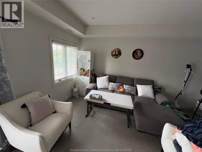 Apartment for rent: 233 WATSON Unit# 106, Windsor