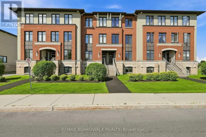 2330 ESPRIT DRIVE, Ottawa