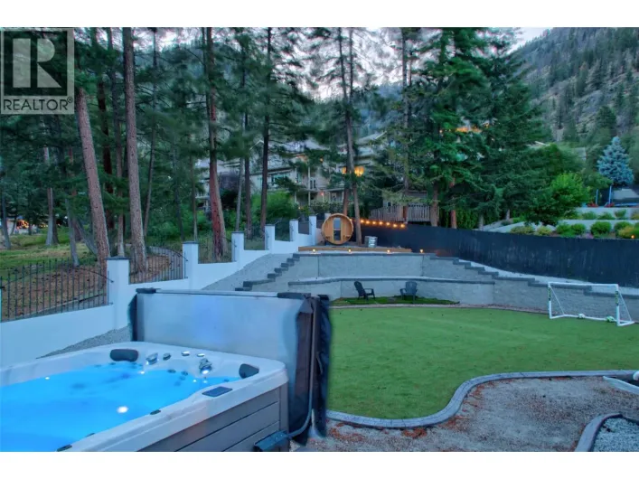 2330 Shannon Woods Drive, West Kelowna