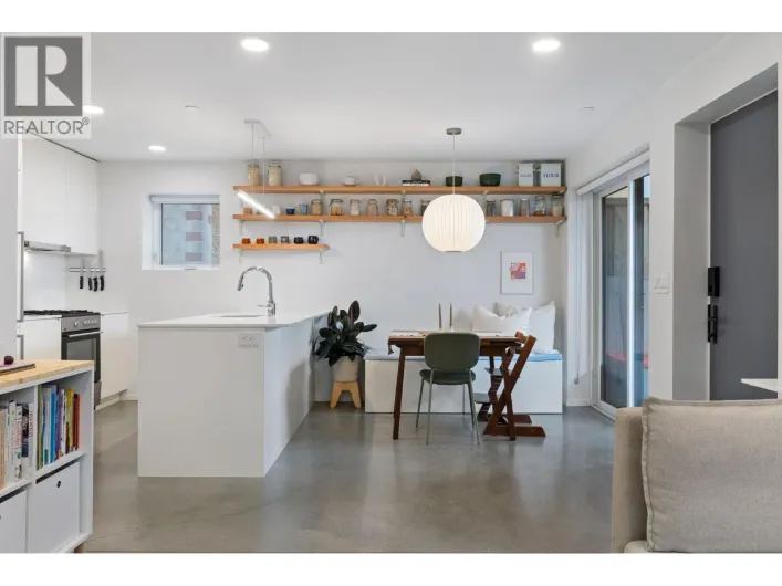 2333 NAPIER STREET, Vancouver