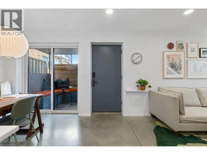 2333 NAPIER STREET, Vancouver