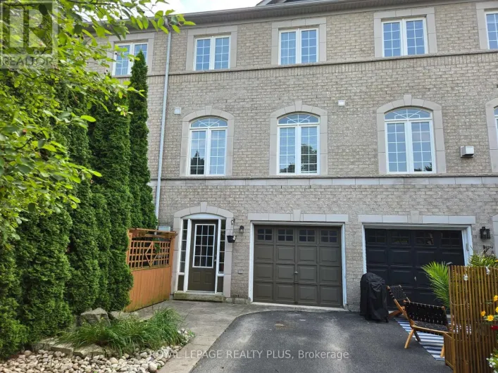 2333 SUTTON DRIVE, Burlington