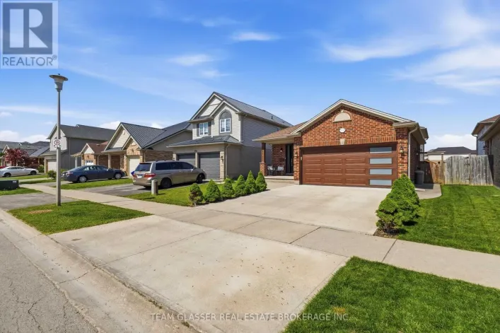 2334 MEADOWGATE BOULEVARD, London South