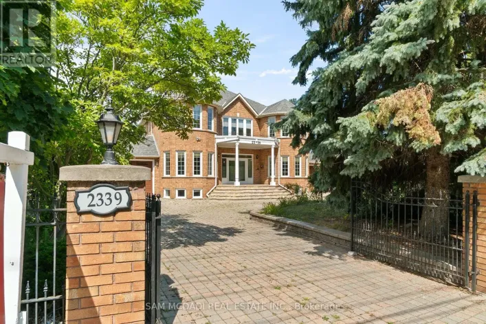 2339 GLENGARRY ROAD, Mississauga