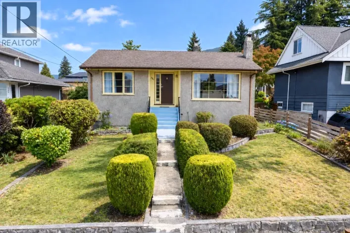 234 W ST. JAMES ROAD, North Vancouver