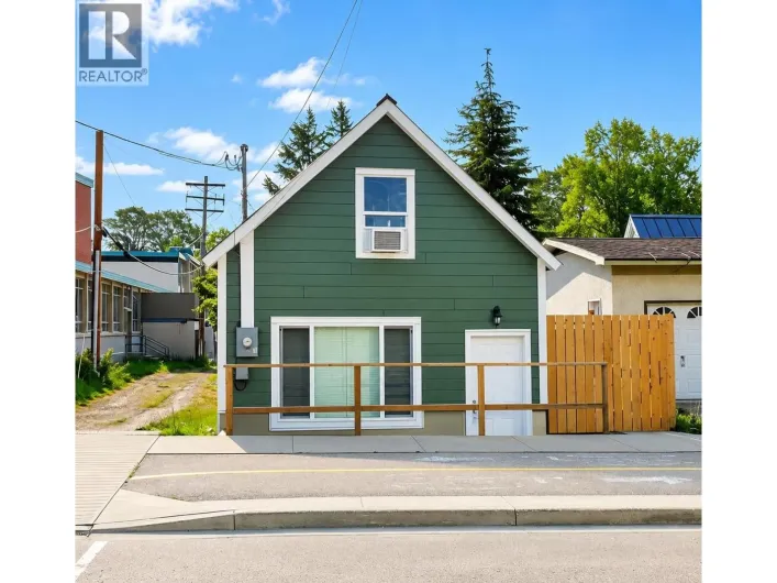 2342 Washington Street, Rossland