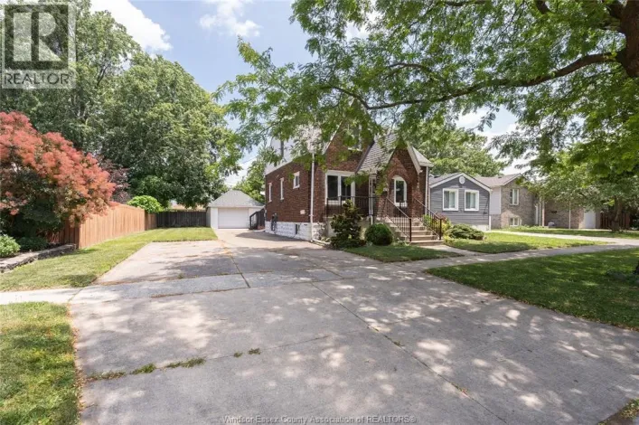 2342 WESTCOTT, Windsor