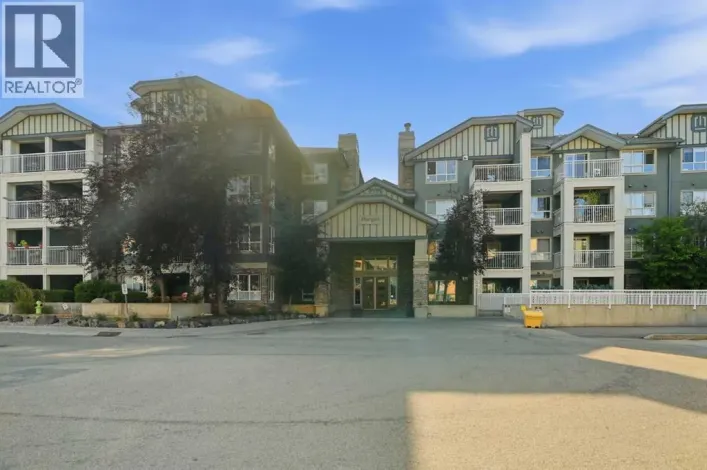 235, 35 Richard Court SW, Calgary