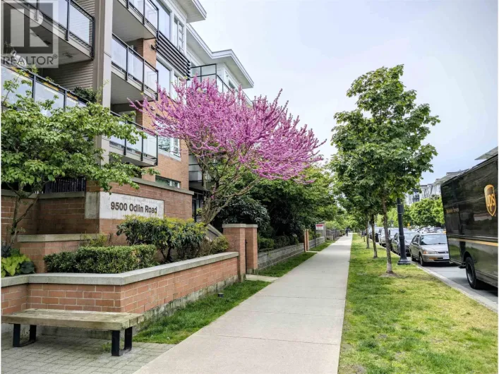 235 9500 ODLIN ROAD, Richmond