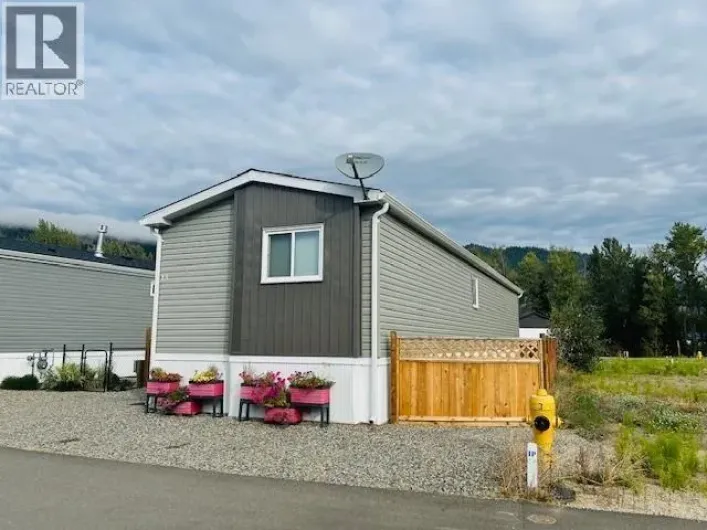 235 Aylmer Road Unit# 13, Chase
