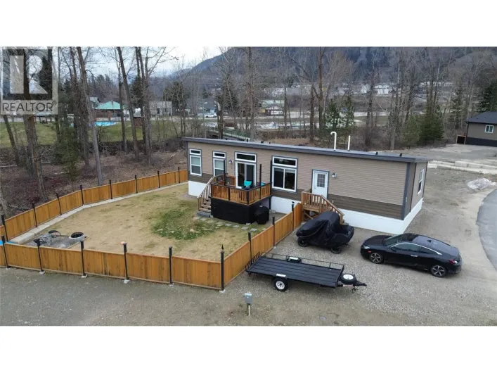 235 Aylmer Road Unit# 49 Lot# 49, Chase