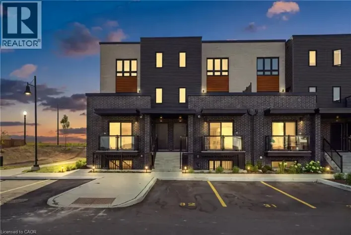 235 CHAPEL HILL Drive Unit# 31, Kitchener