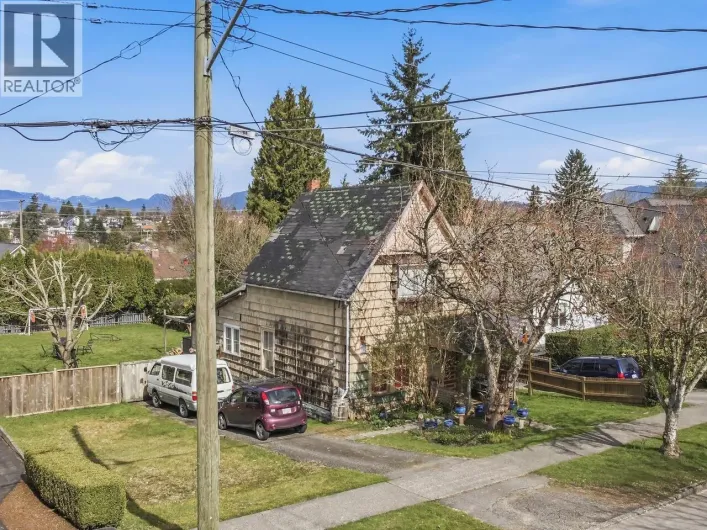 235 DURHAM STREET, New Westminster
