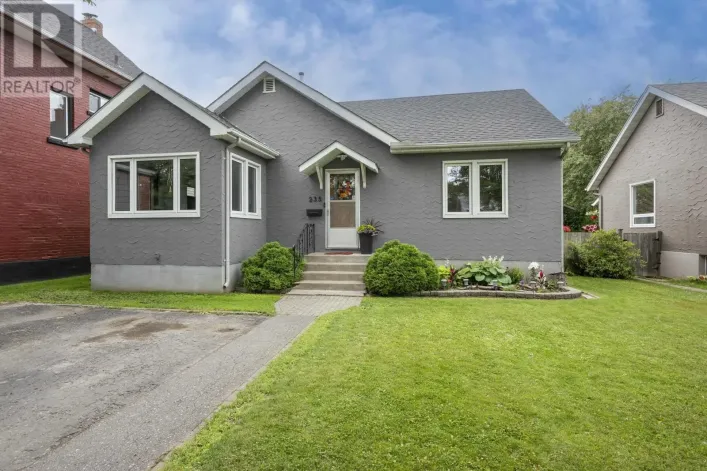 235 FRANKLIN STREET N, Thunder Bay