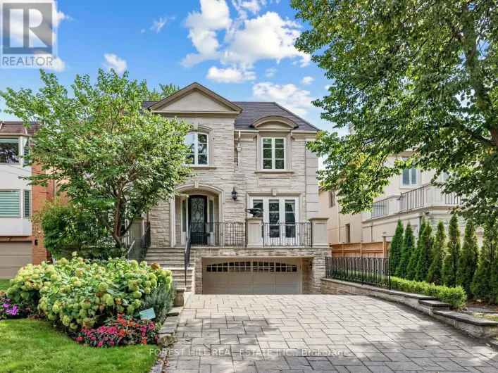 235 HILLHURST BOULEVARD, Toronto