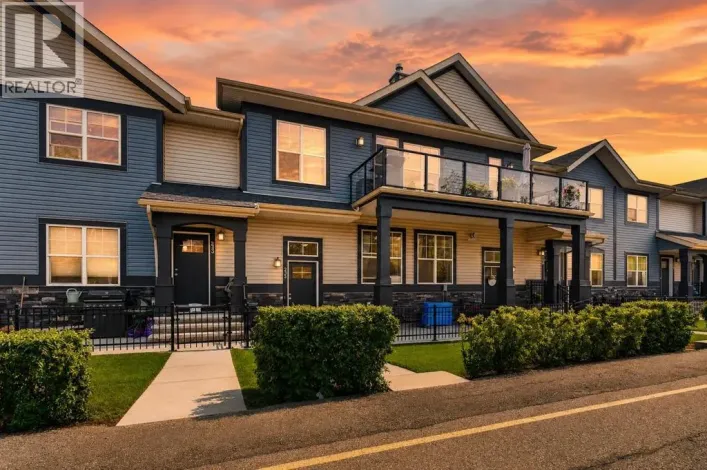235 Mckenzie Towne Link SE, Calgary