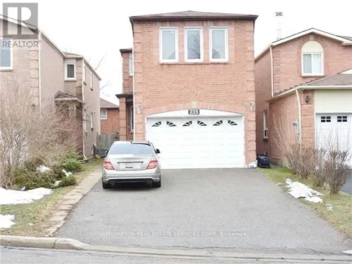 235 ROXANNE CRESCENT, Toronto