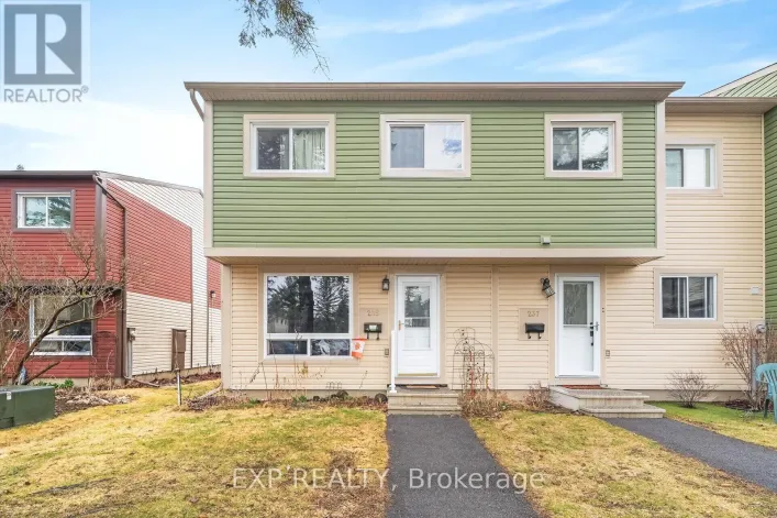 235 TEAL CRESCENT, Ottawa