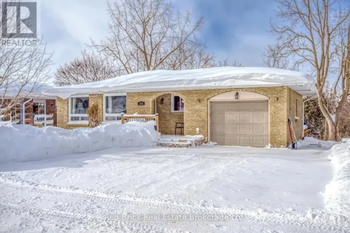 235 WELLINGTON STREET, Centre Wellington