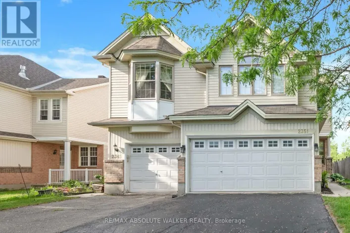 2351 GLANDRIEL CRESCENT, Ottawa