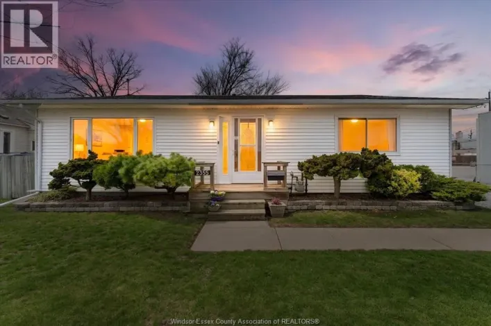 2355 PILLETTE, Windsor