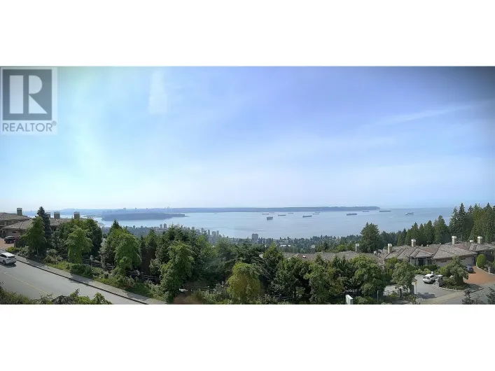 2358 CONSTANTINE PLACE, West Vancouver