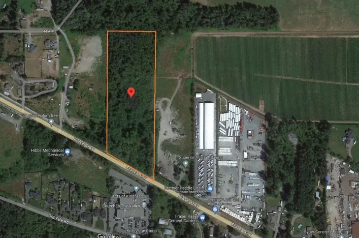 23591 FRASER HIGHWAY, Langley