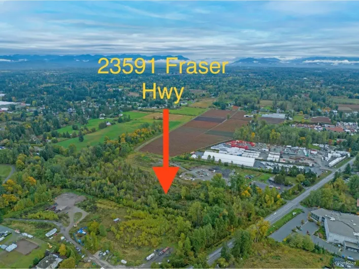 23591 FRASER HIGHWAY, Langley