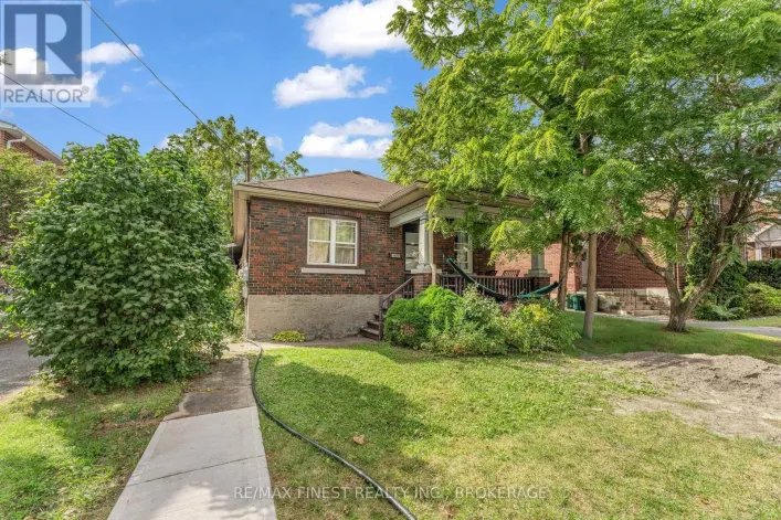 236 COLLINGWOOD STREET, Kingston