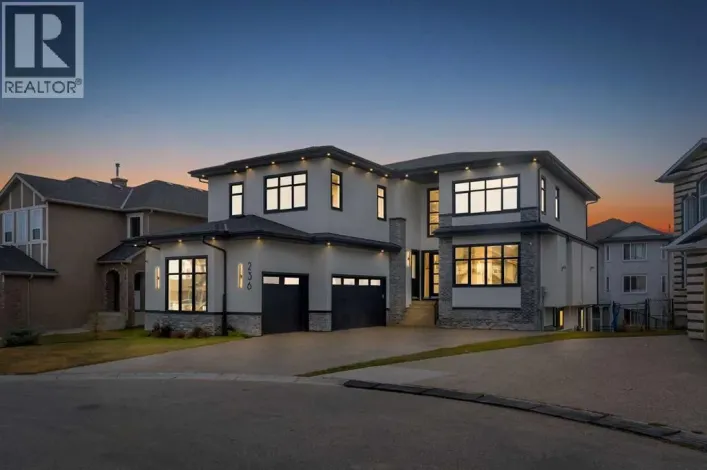 236 East Lakeview Place, Chestermere