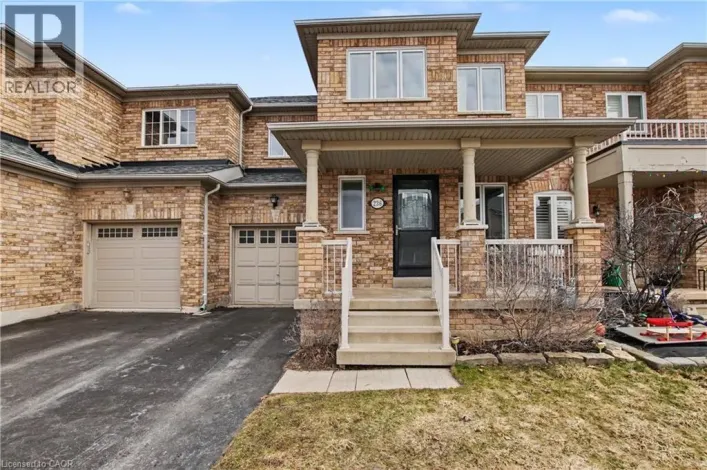 236 FITZGERALD Crescent, Milton