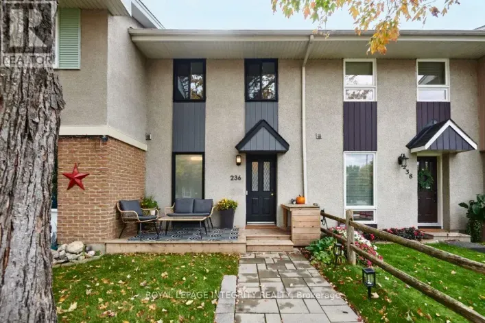 236 MONTEREY DRIVE, Ottawa