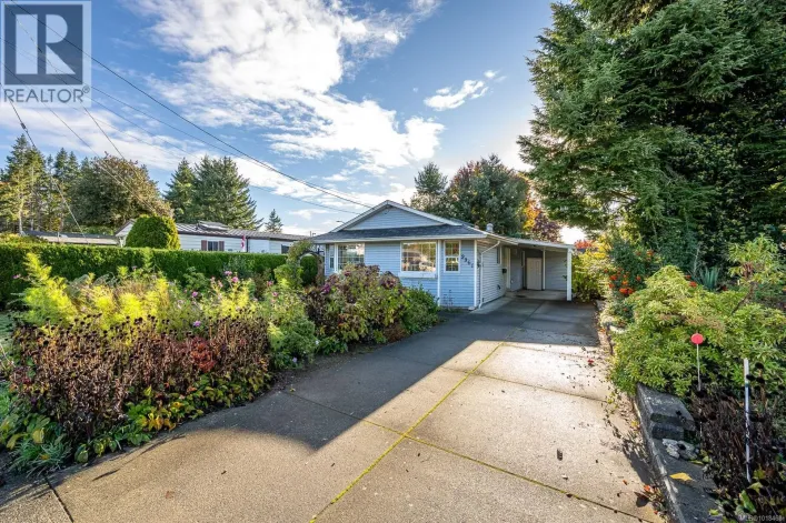 2361 6th St E, Courtenay