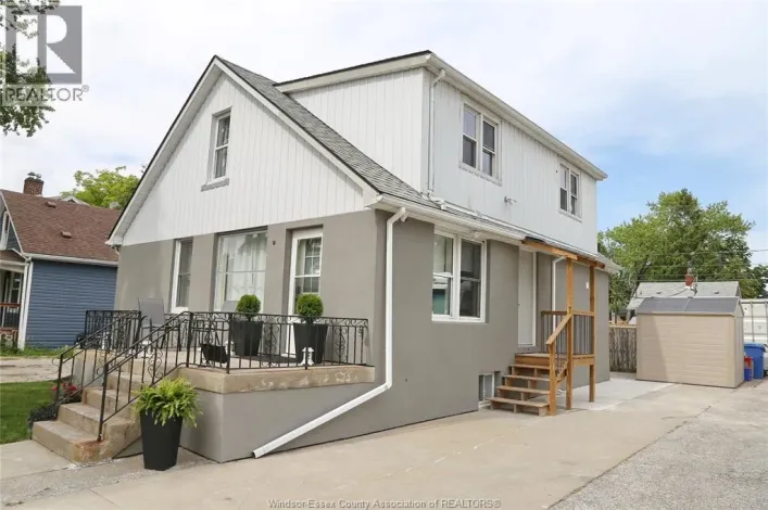 2366 CADILLAC, Windsor