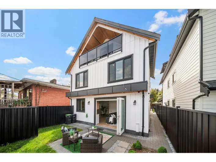 2369 ADANAC STREET, Vancouver