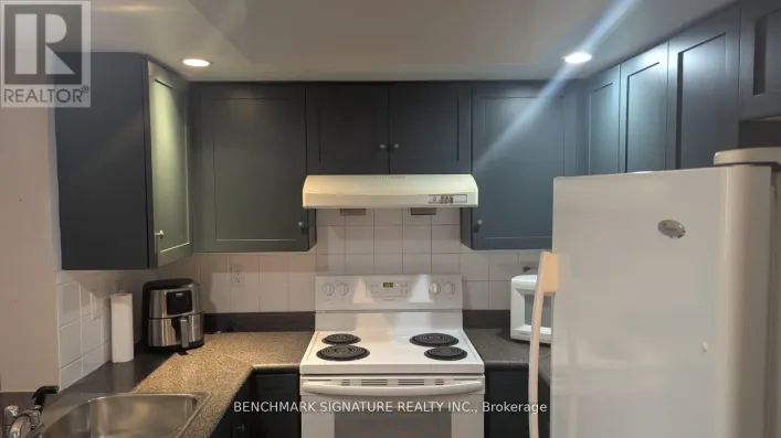 237 - 125 OMNI DRIVE, Toronto