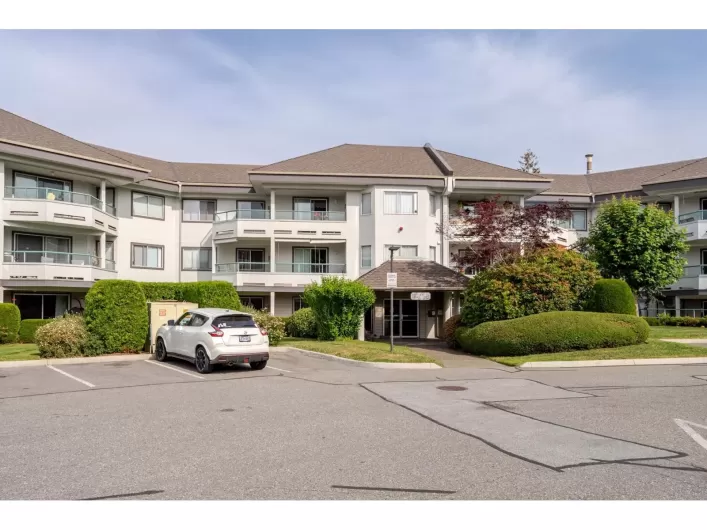 237 2451 GLADWIN ROAD, Abbotsford