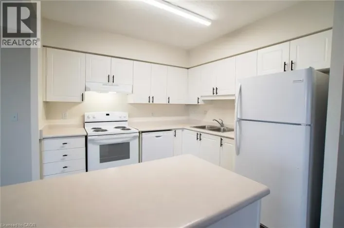 237 AUBURN Drive Unit# 204, Waterloo