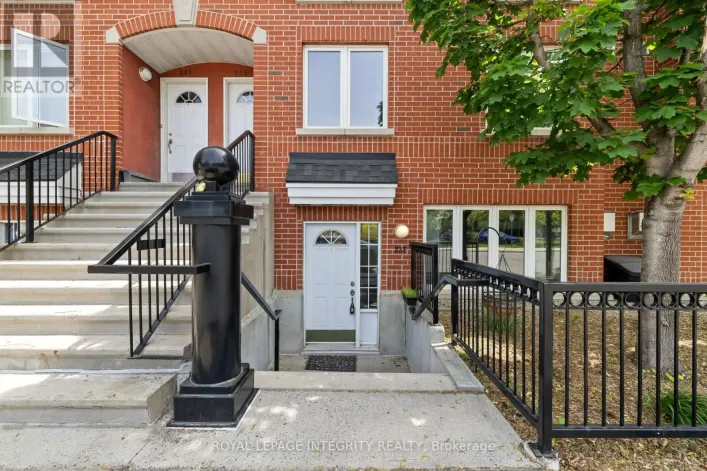237 CUMBERLAND STREET, Ottawa