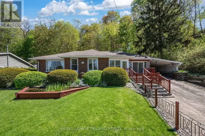 237 FRANCES STREET, Central Elgin