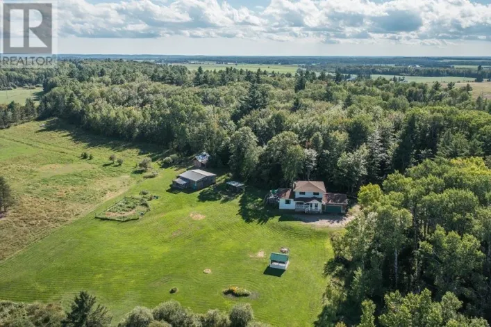 237 MacLennan RD|Laird Township, Echo Bay