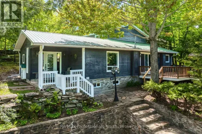 237 MUSQUASH ROAD, Gravenhurst)
