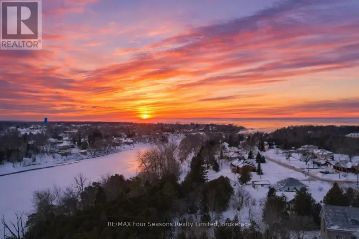 237 S RANKIN STREET, Saugeen Shores