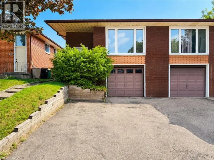 237 VERONICA Drive, Kitchener