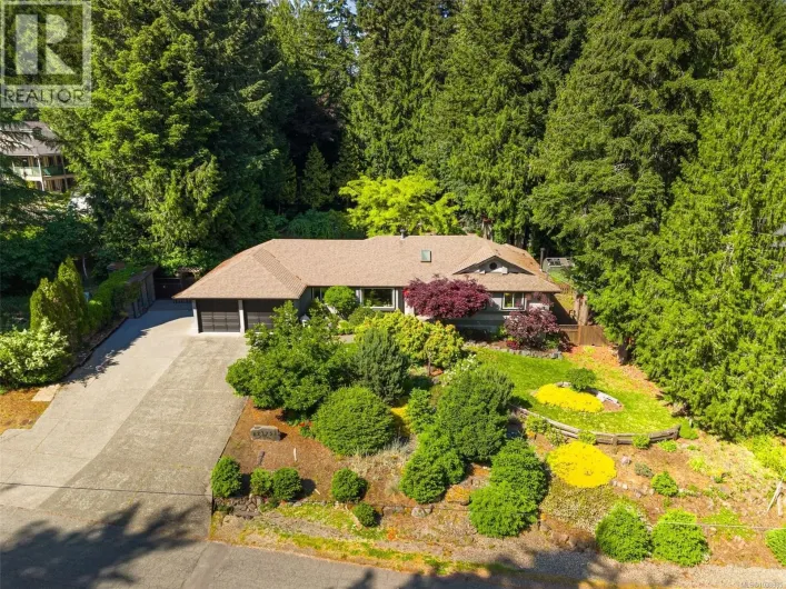 2375 Damascus Rd, Shawnigan Lake