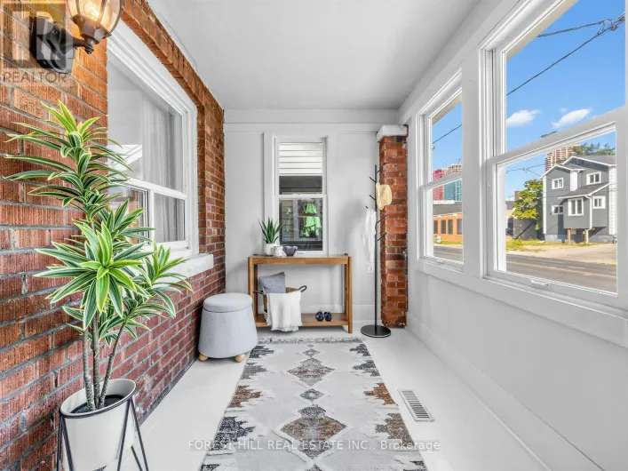 2375 GERRARD STREET E, Toronto