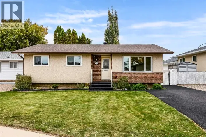 2377 Ronan Place SE, Medicine Hat