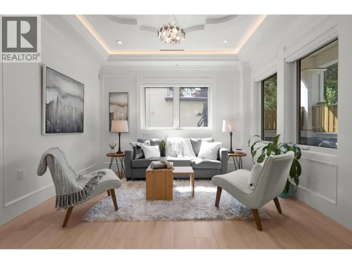 2377 W 7TH AVENUE, Vancouver